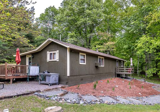 Cabin #3 – Gaylord