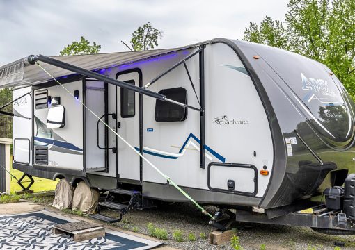 Quiet, Private Camping Getaway with Trail Access