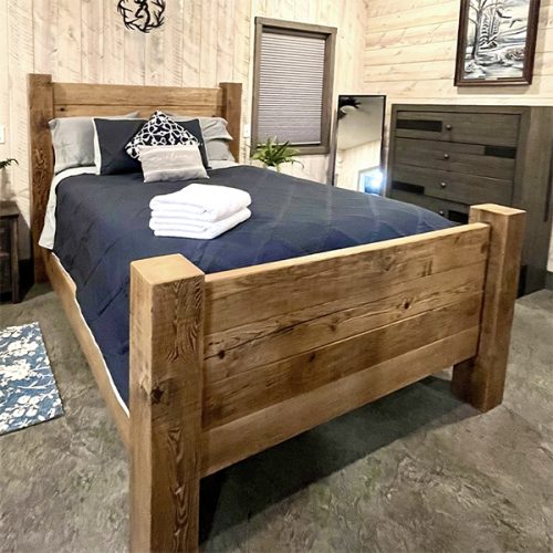 Cabin #5 – Creekside Retreat