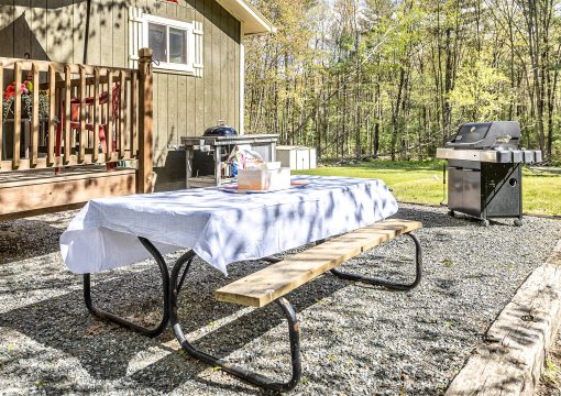 Cabin #3 – Trailside Retreat